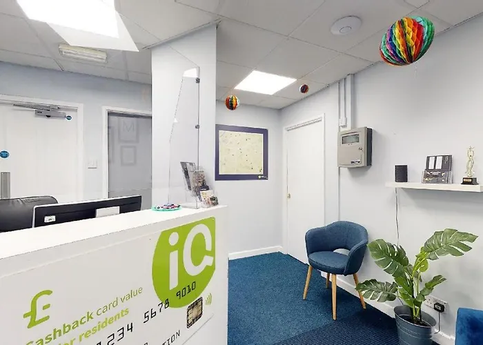 Comfy Ensuite Bedrooms At Gardens Near City Centre