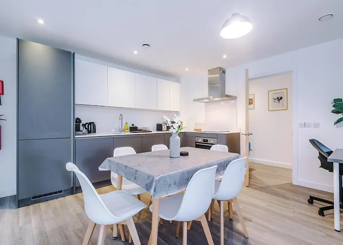 Hilltop Serviced Apartments- Northern Quarter